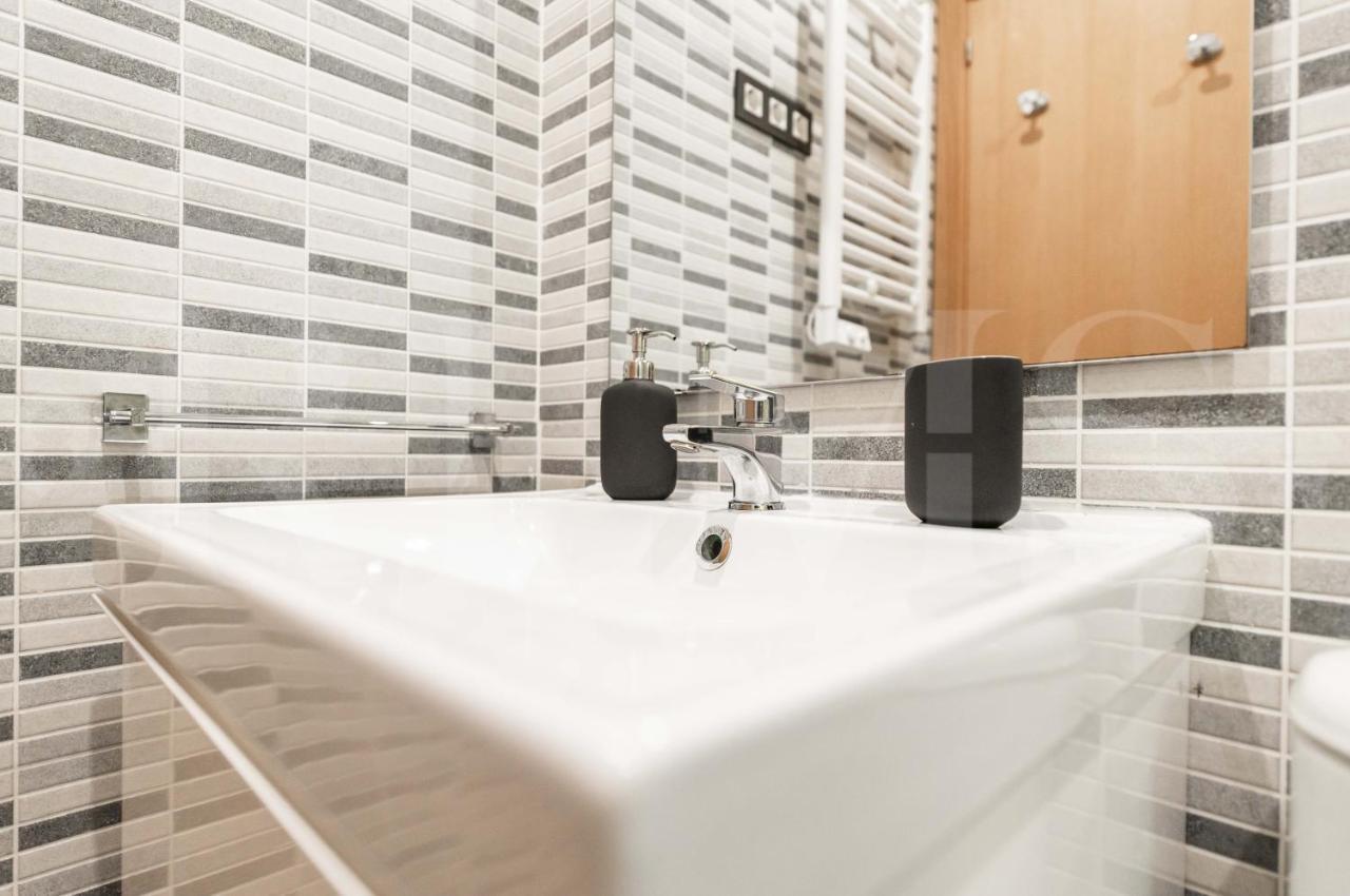 Cozy Apartment With Parking In The Center By Rems Málaga Extérieur photo